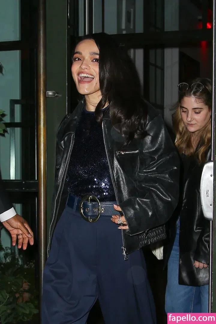 Rachel Zegler Onlyfans Photo Gallery 