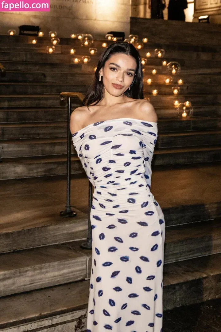 Rachel Zegler Onlyfans Photo Gallery 