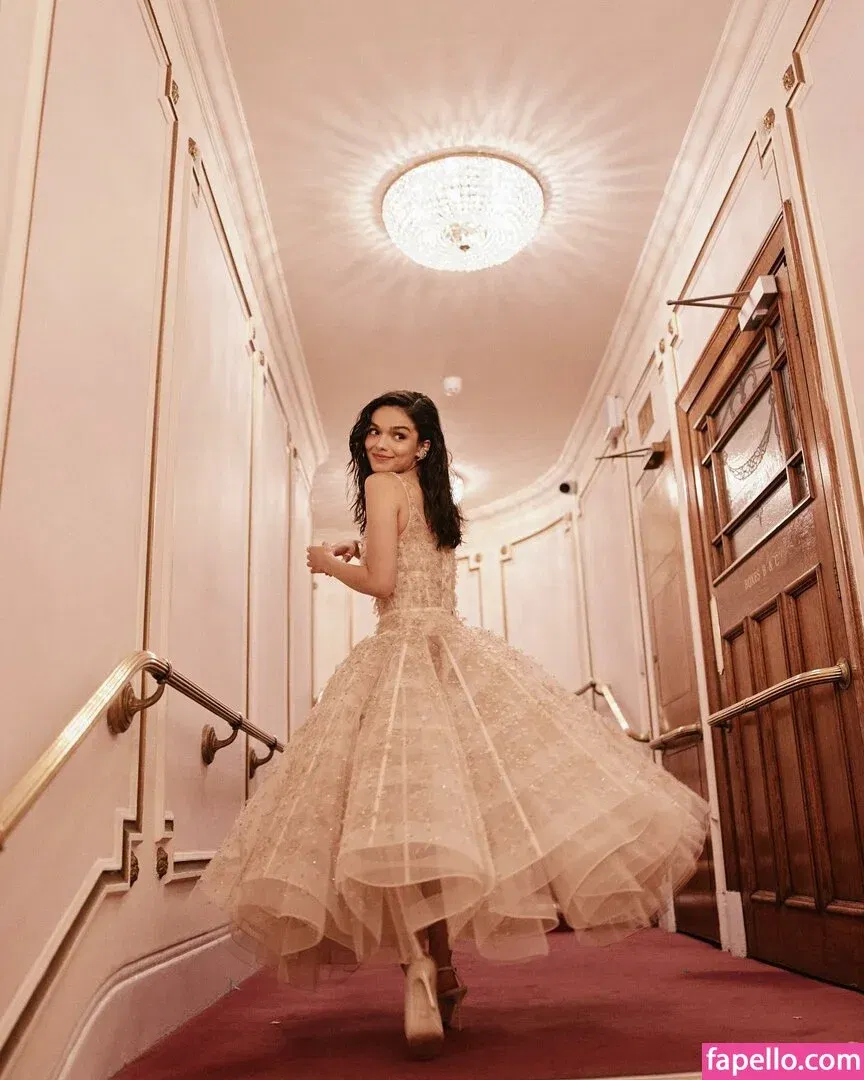 Rachel Zegler Onlyfans Photo Gallery 