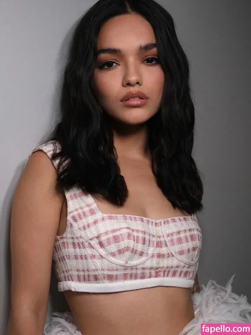 Rachel Zegler Onlyfans Photo Gallery 