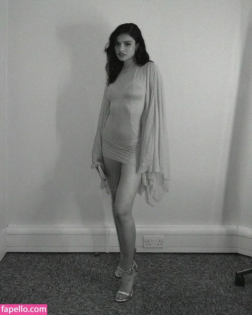 Rachel Zegler Onlyfans Photo Gallery 