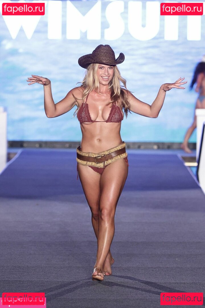 Xandra Pohl / xandrapohl Onlyfans Photo Gallery 