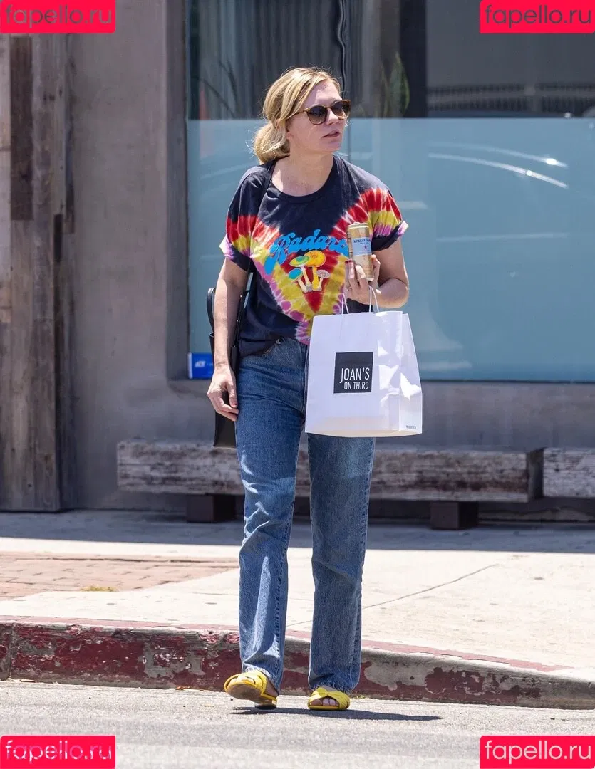 Kirsten Dunst Onlyfans Photo Gallery 