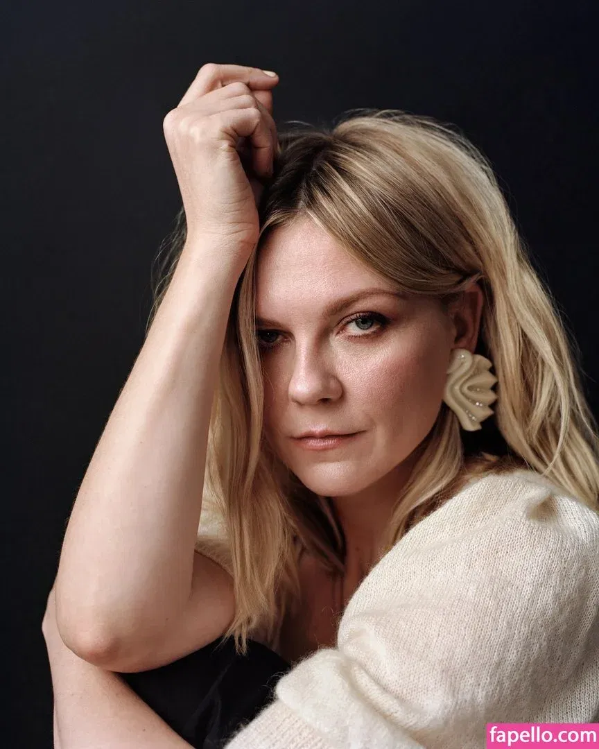 Kirsten Dunst Onlyfans Photo Gallery 