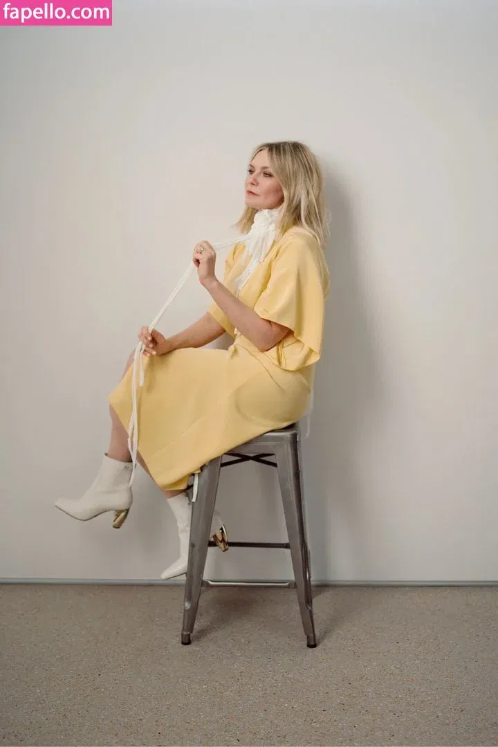 Kirsten Dunst Onlyfans Photo Gallery 