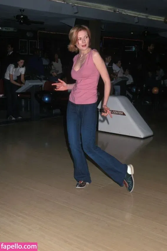 Kirsten Dunst Onlyfans Photo Gallery 