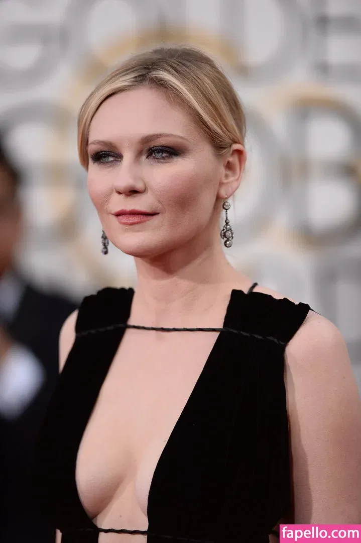 Kirsten Dunst Onlyfans Photo Gallery 