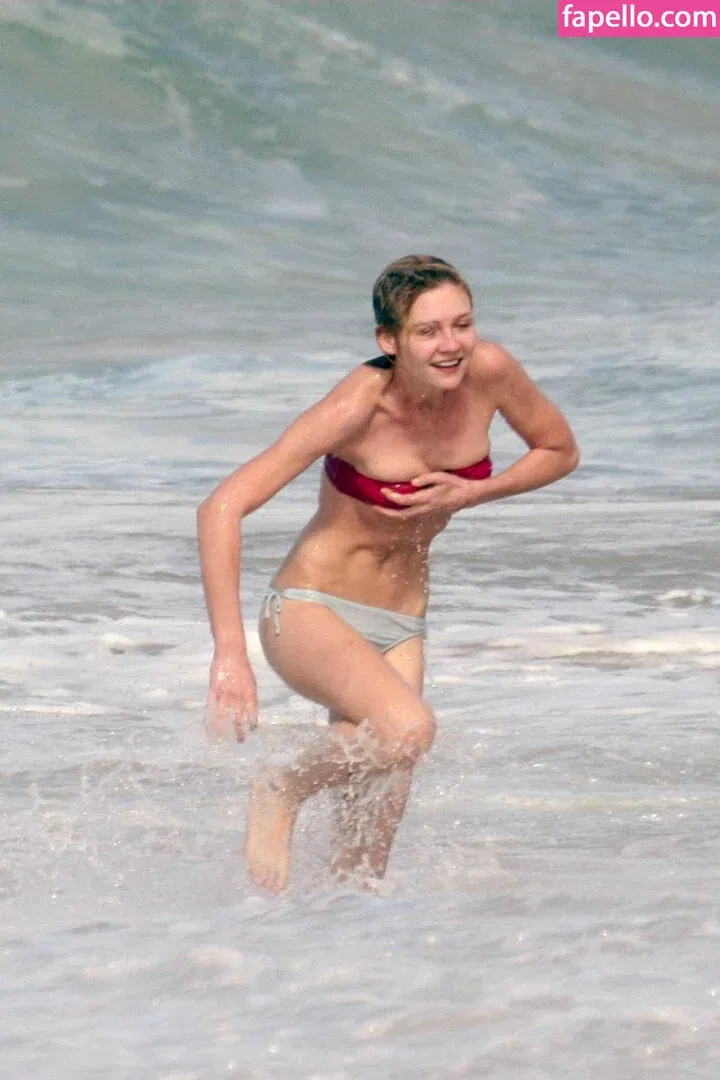 Kirsten Dunst Onlyfans Photo Gallery 