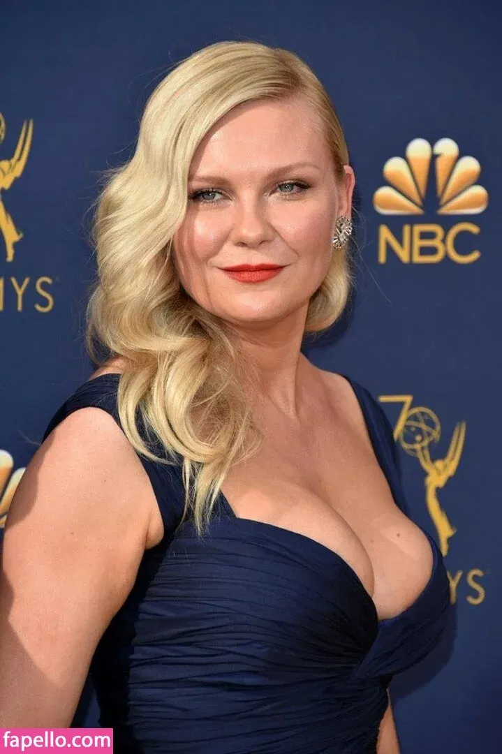 Kirsten Dunst Onlyfans Photo Gallery 