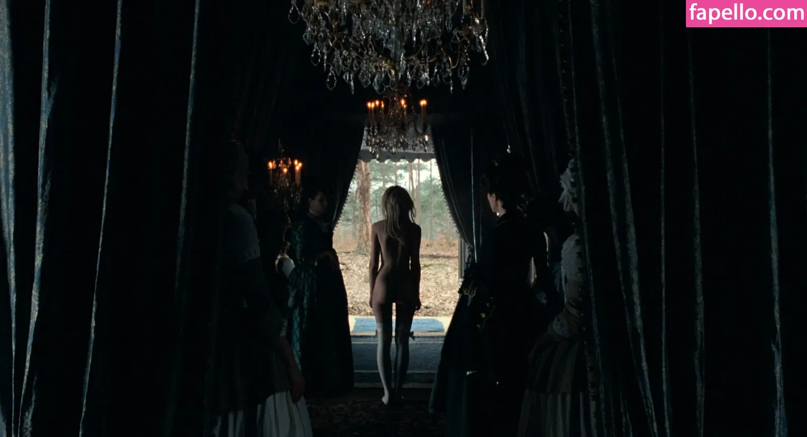 Kirsten Dunst Onlyfans Photo Gallery 