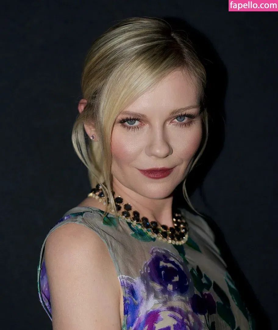 Kirsten Dunst Onlyfans Photo Gallery 