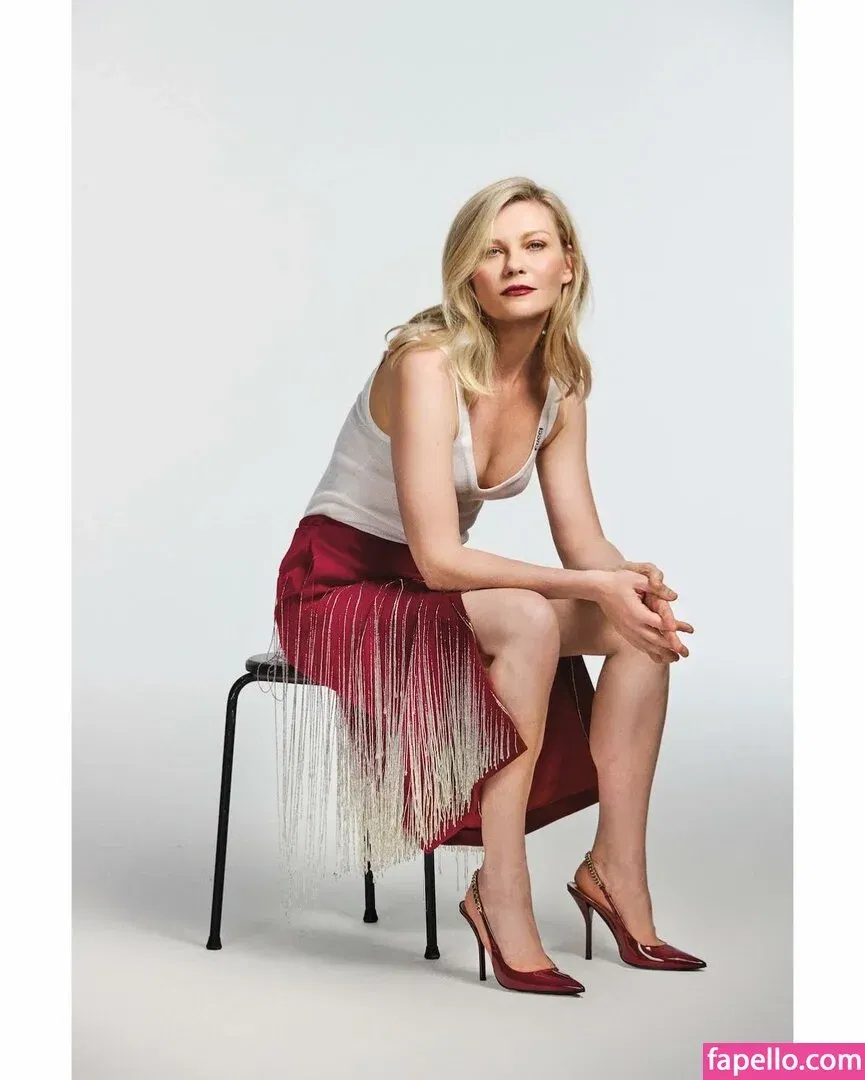 Kirsten Dunst Onlyfans Photo Gallery 
