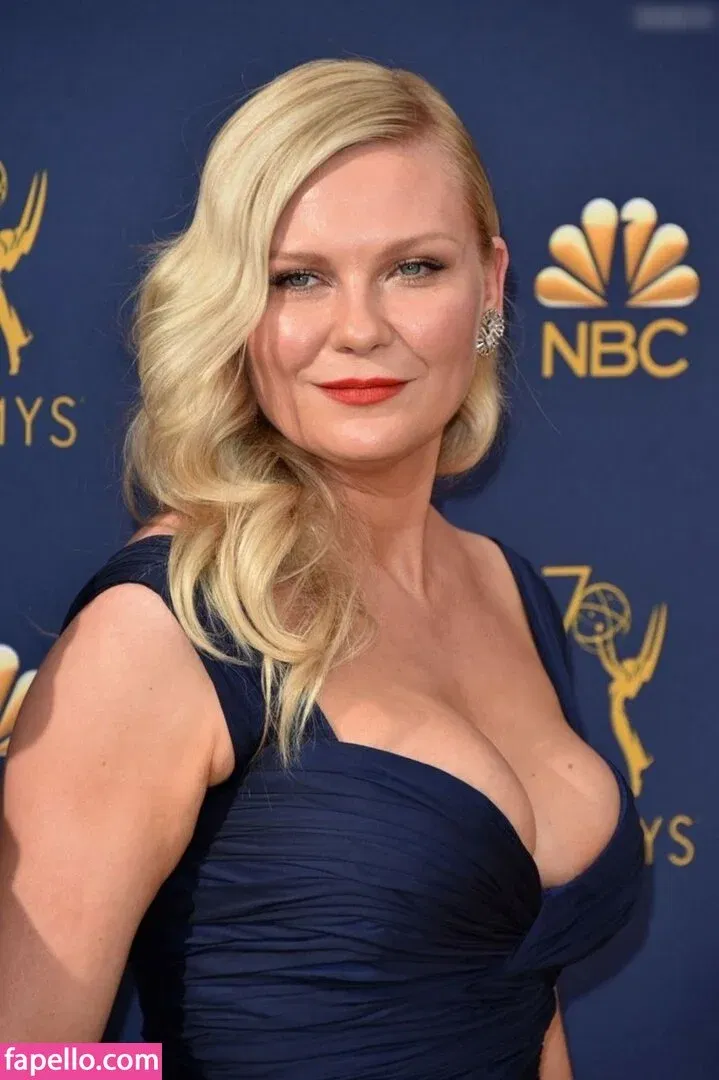 Kirsten Dunst Onlyfans Photo Gallery 