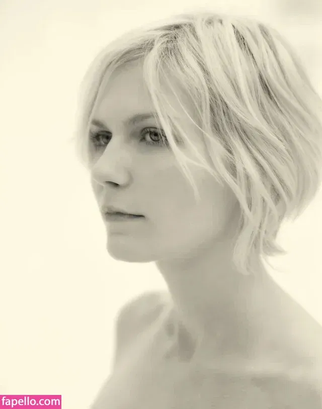 Kirsten Dunst Onlyfans Photo Gallery 