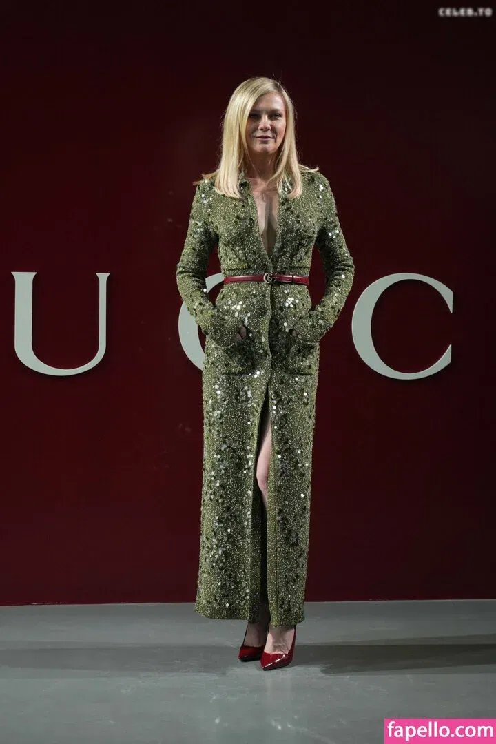 Kirsten Dunst Onlyfans Photo Gallery 