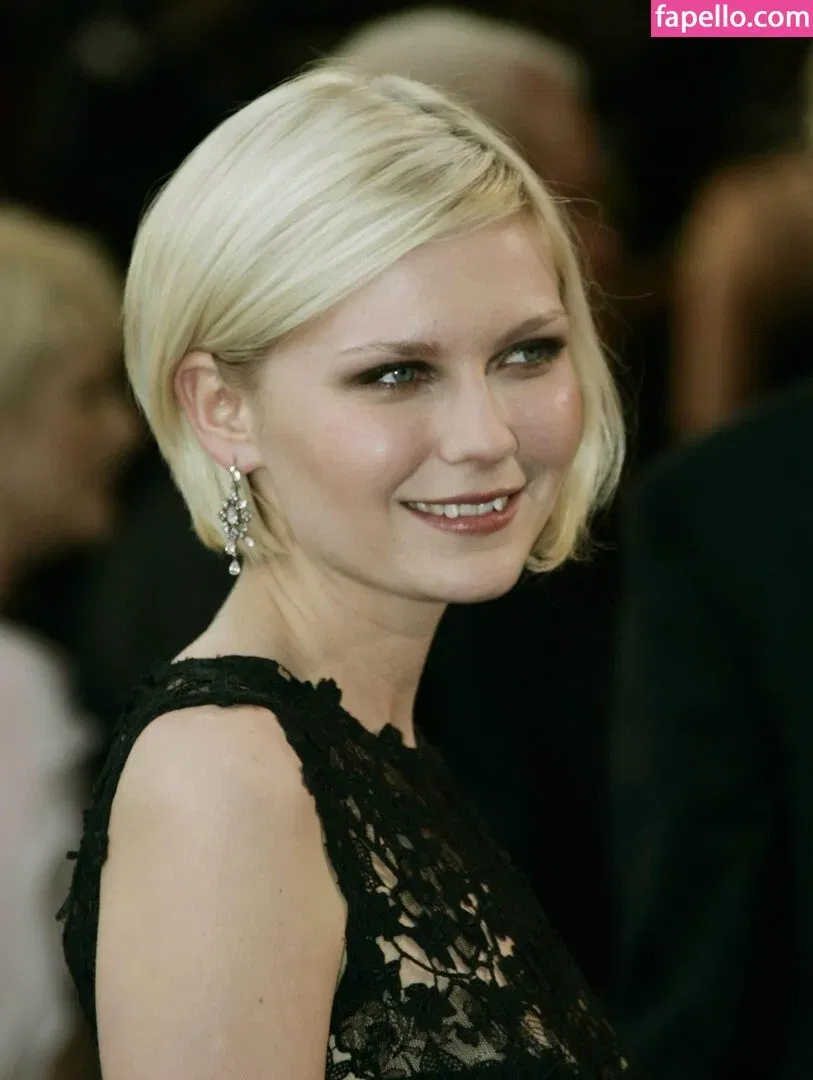 Kirsten Dunst Onlyfans Photo Gallery 