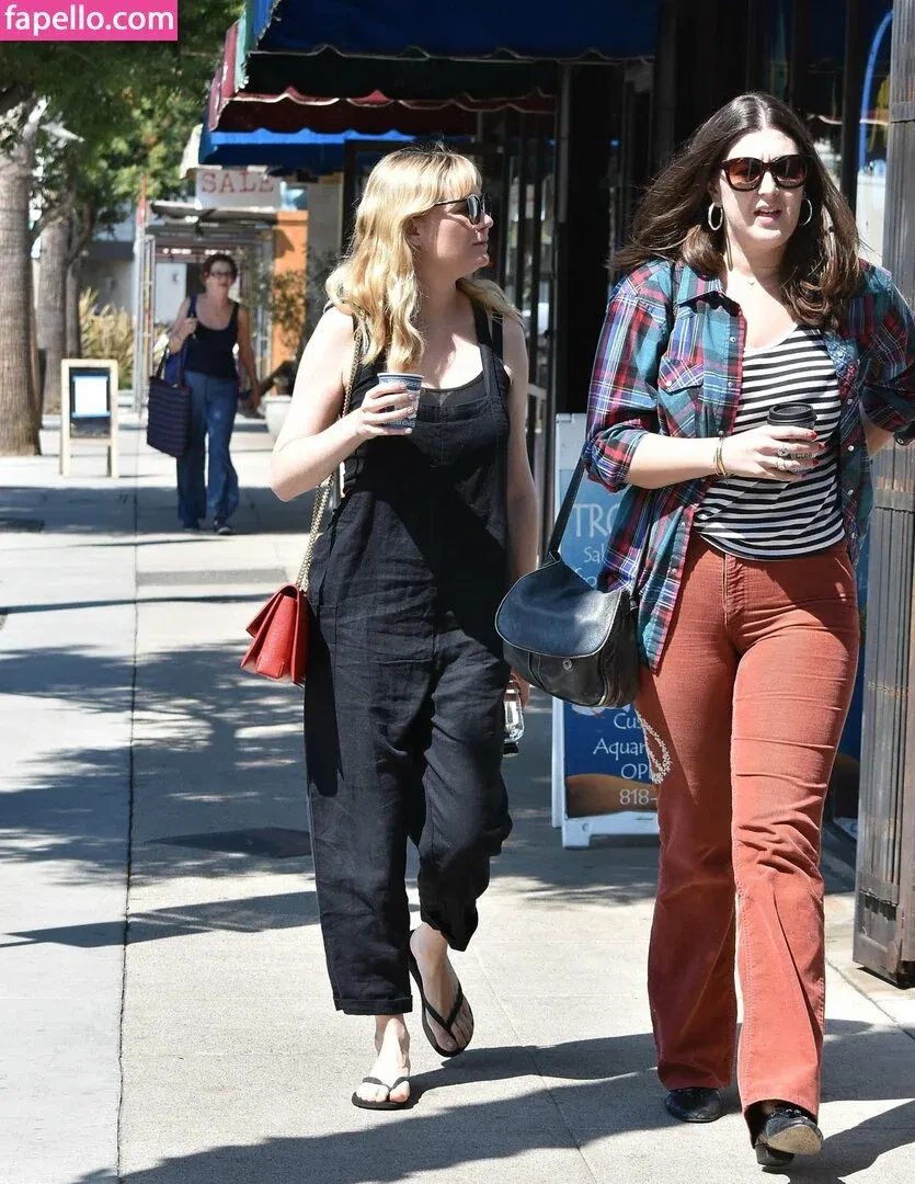 Kirsten Dunst Onlyfans Photo Gallery 