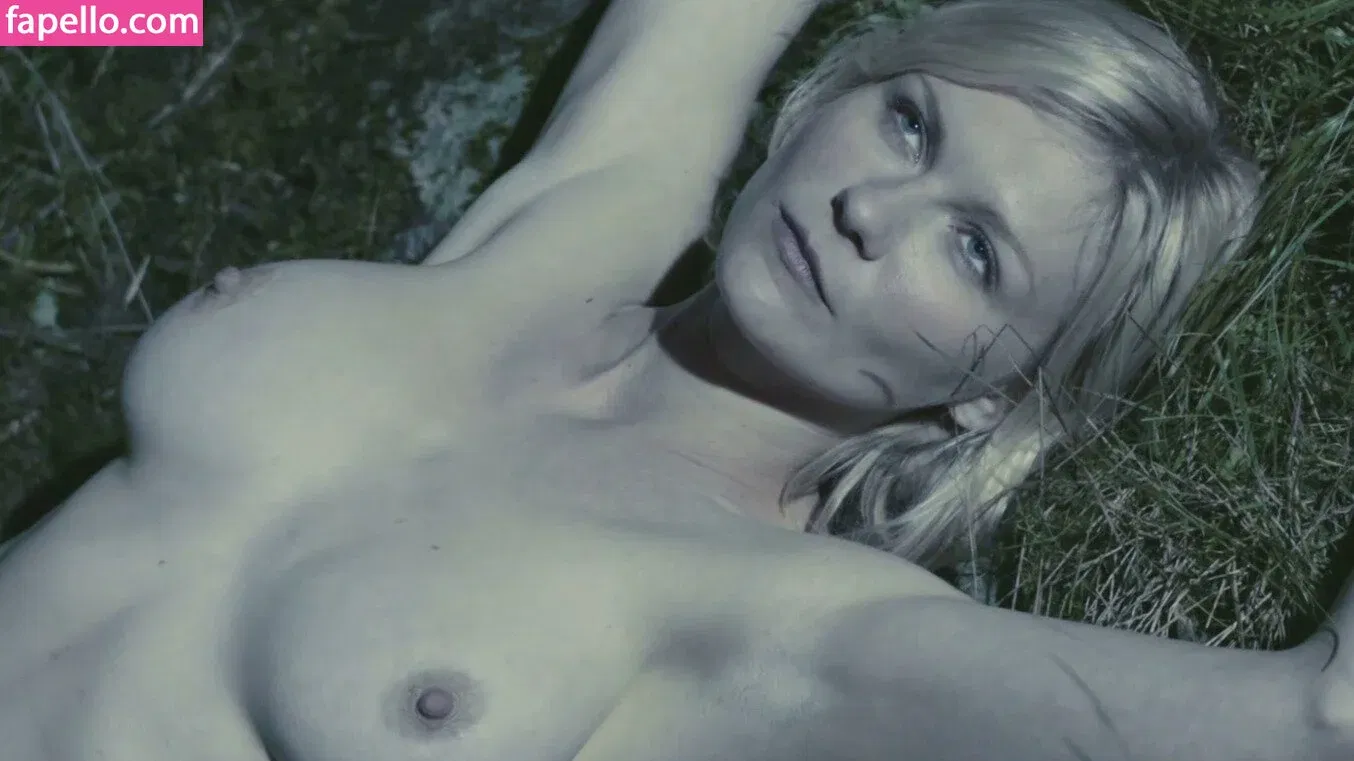 Kirsten Dunst Onlyfans Photo Gallery 