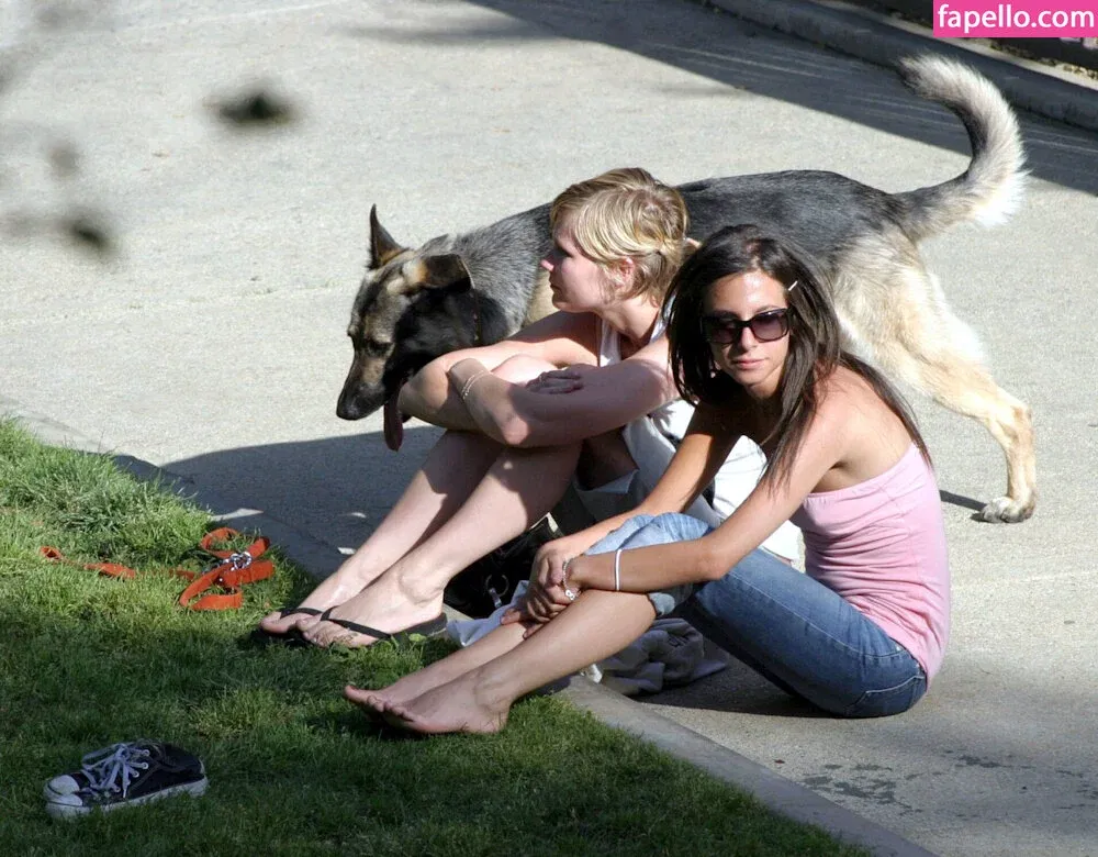 Kirsten Dunst Onlyfans Photo Gallery 