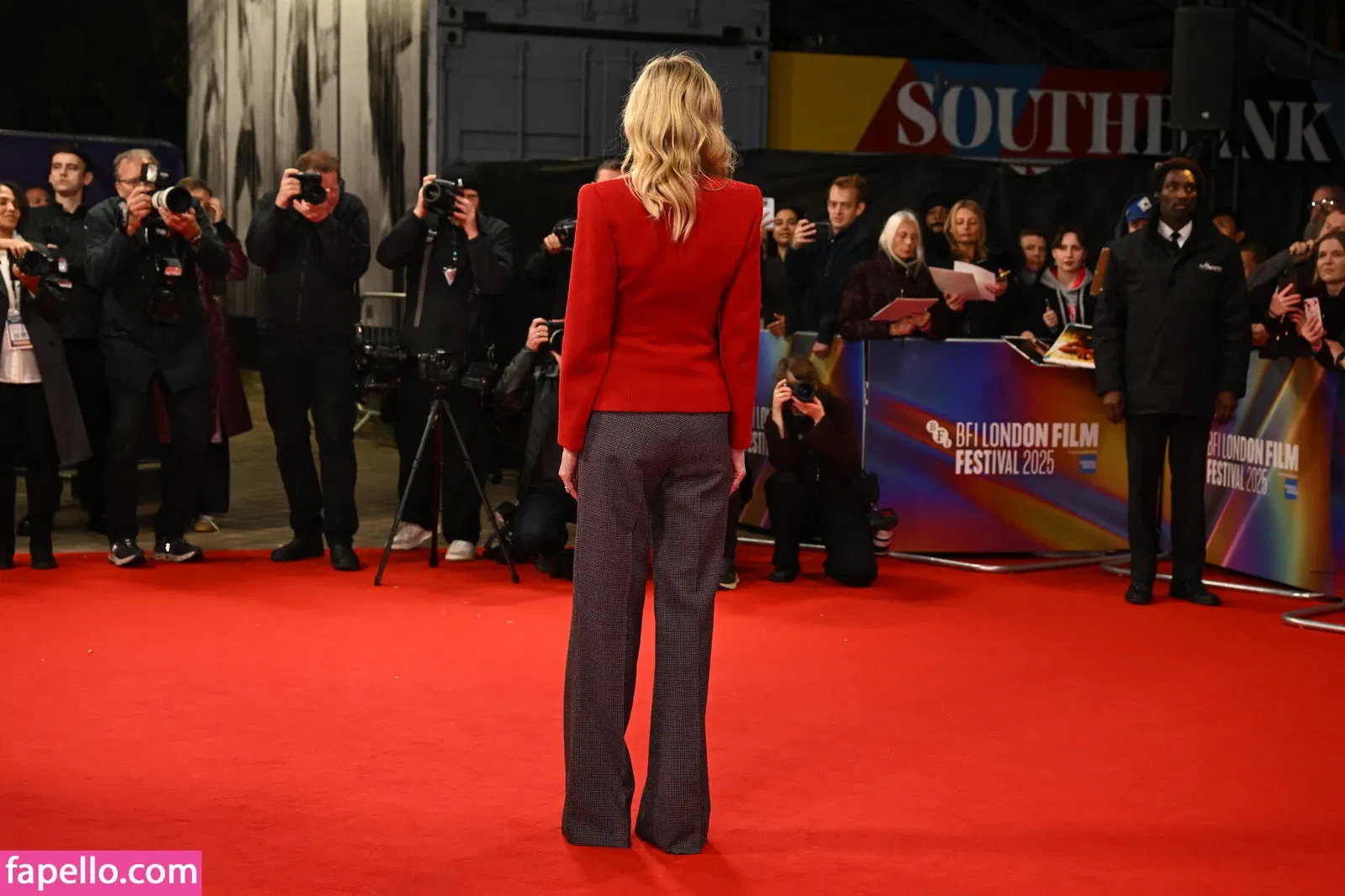 Kirsten Dunst Onlyfans Photo Gallery 