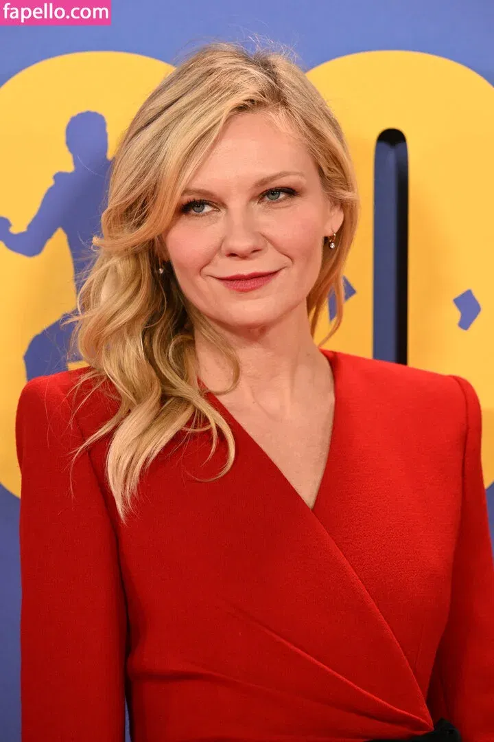Kirsten Dunst Onlyfans Photo Gallery 