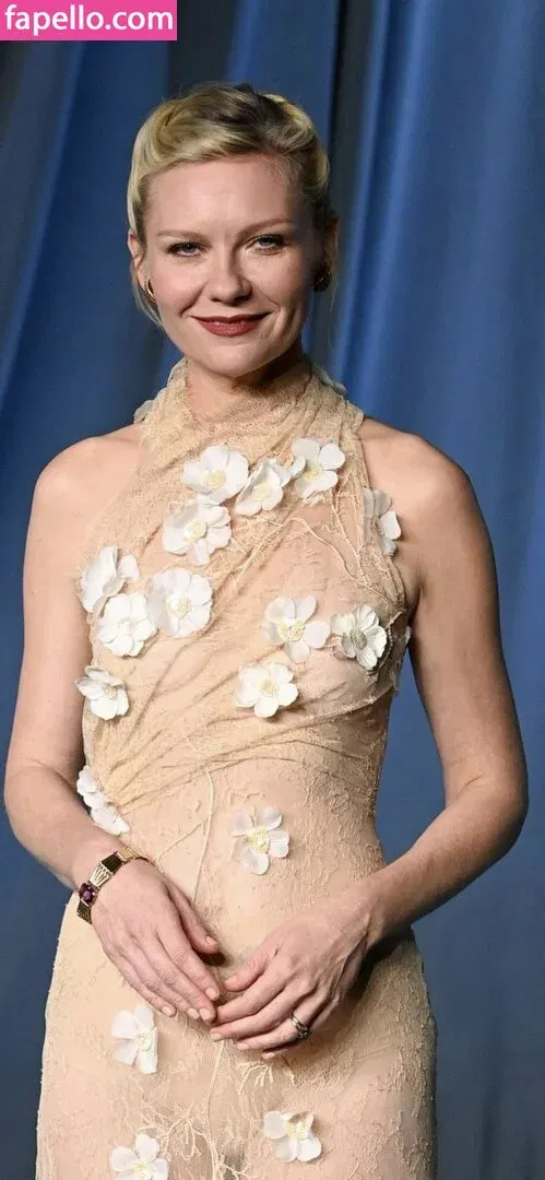 Kirsten Dunst Onlyfans Photo Gallery 