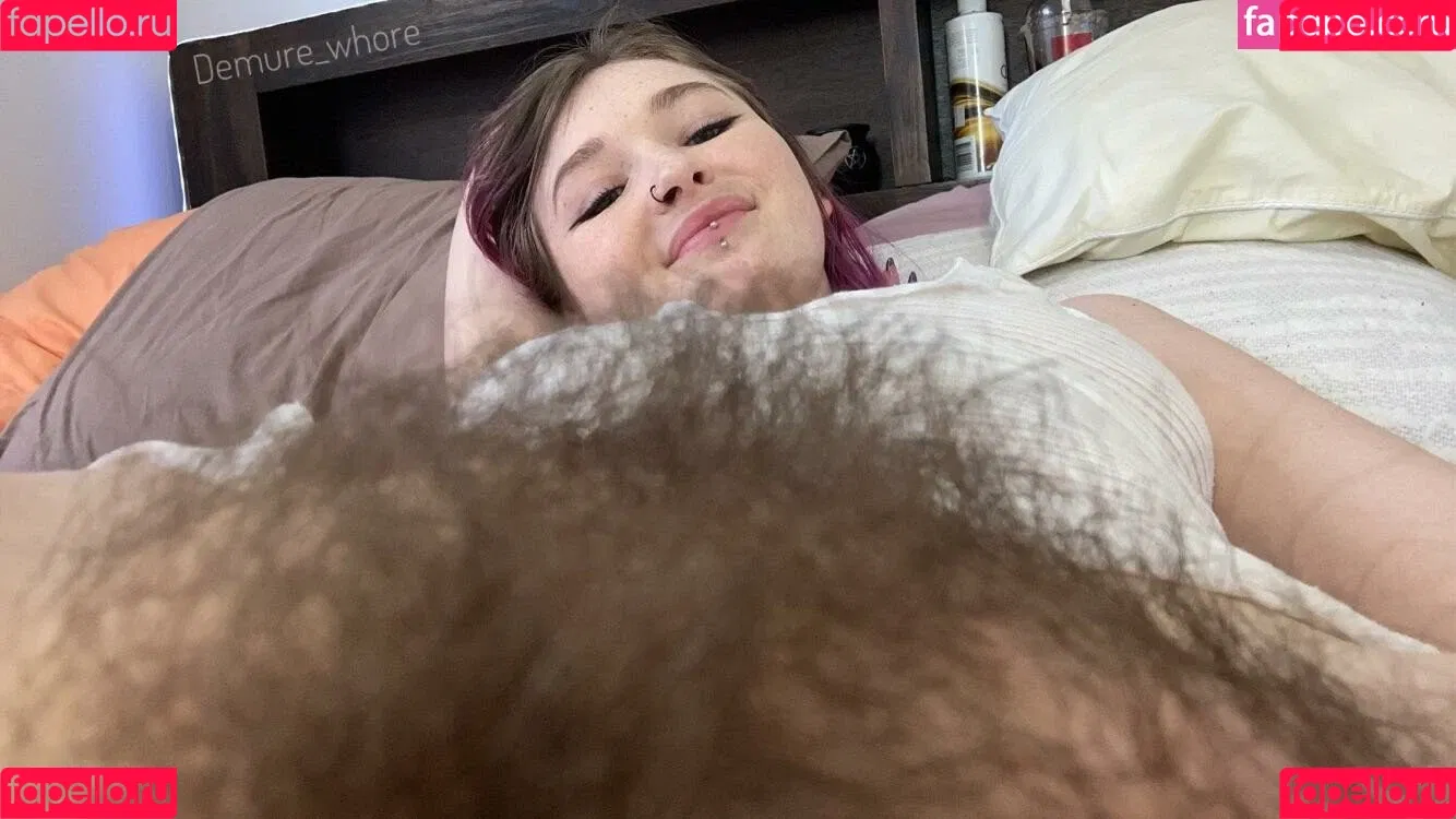 Molly Demure Onlyfans Photo Gallery 