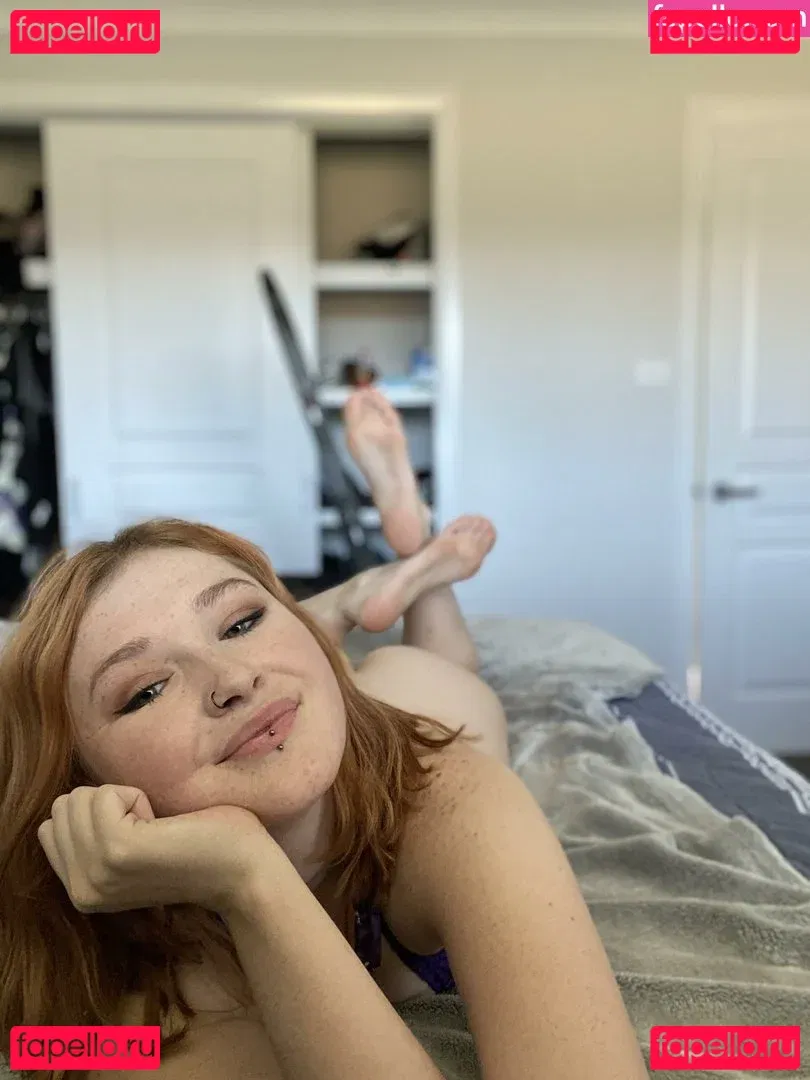 Molly Demure Onlyfans Photo Gallery 