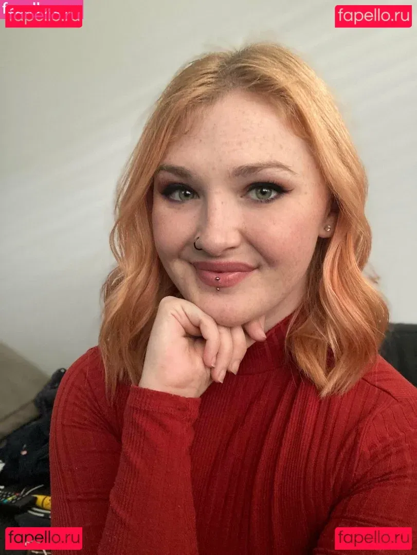 Molly Demure Onlyfans Photo Gallery 