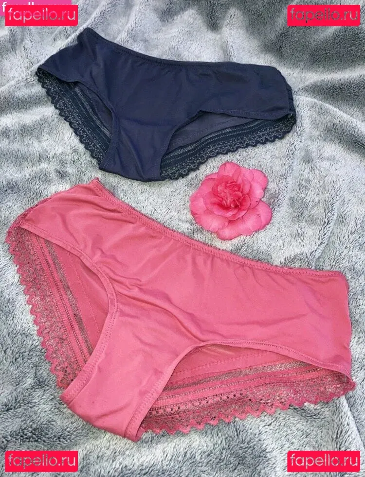 Molly Demure Onlyfans Photo Gallery 