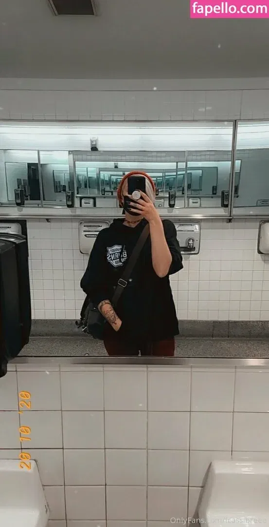 fcassibreee Onlyfans Photo Gallery 