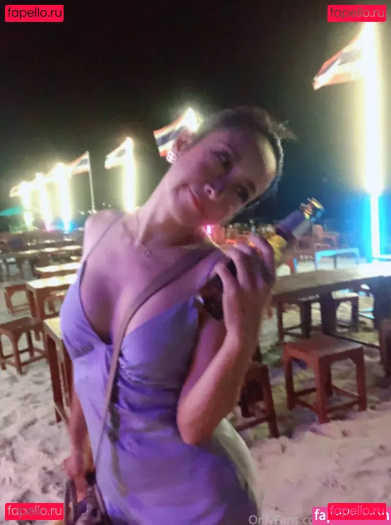 Transnickyx Onlyfans Photo Gallery 