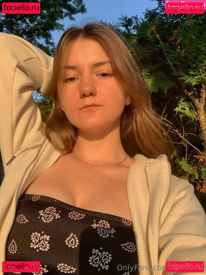 elinalinix / elinalinx Onlyfans Photo Gallery 