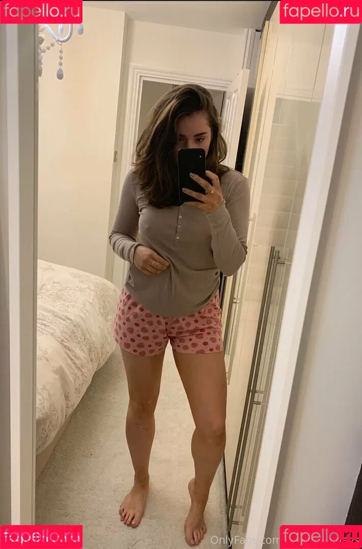 CutePowerLegs Onlyfans Photo Gallery 