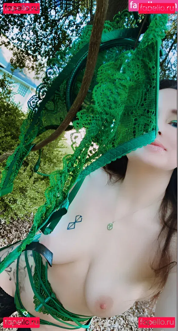 Savannah Roses Onlyfans Photo Gallery 