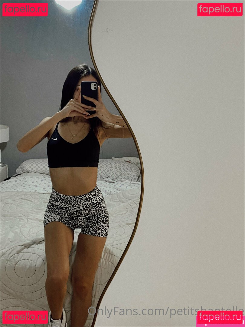 petitshantelle / theonechantel Onlyfans Photo Gallery 