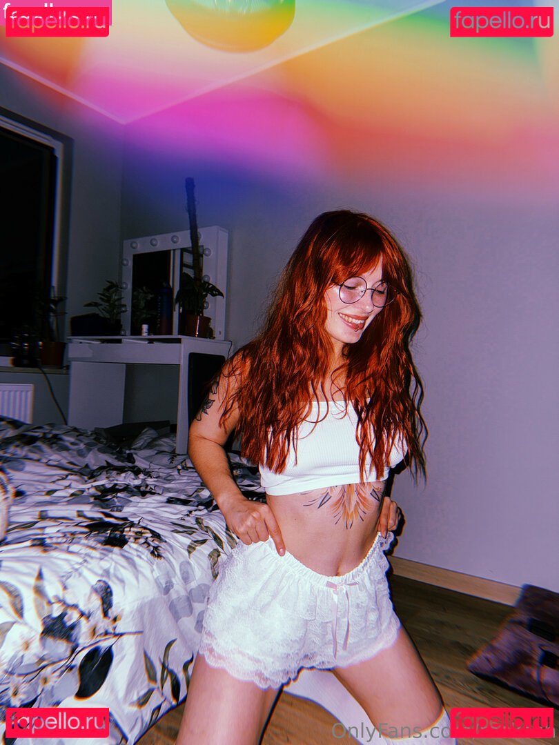 roskosh / roskosh_official Onlyfans Photo Gallery 