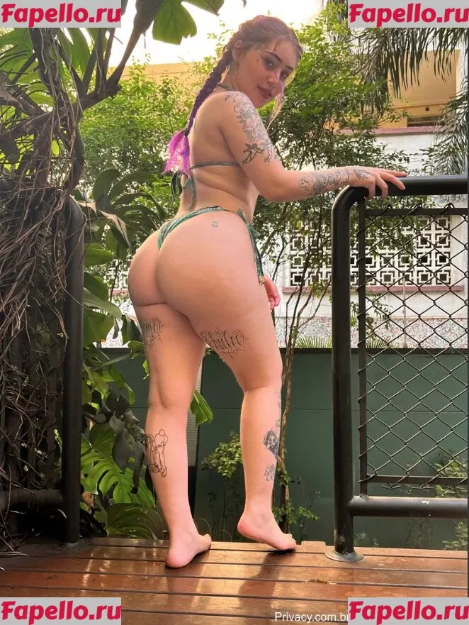 Ana Julia Mendes Onlyfans Photo Gallery 