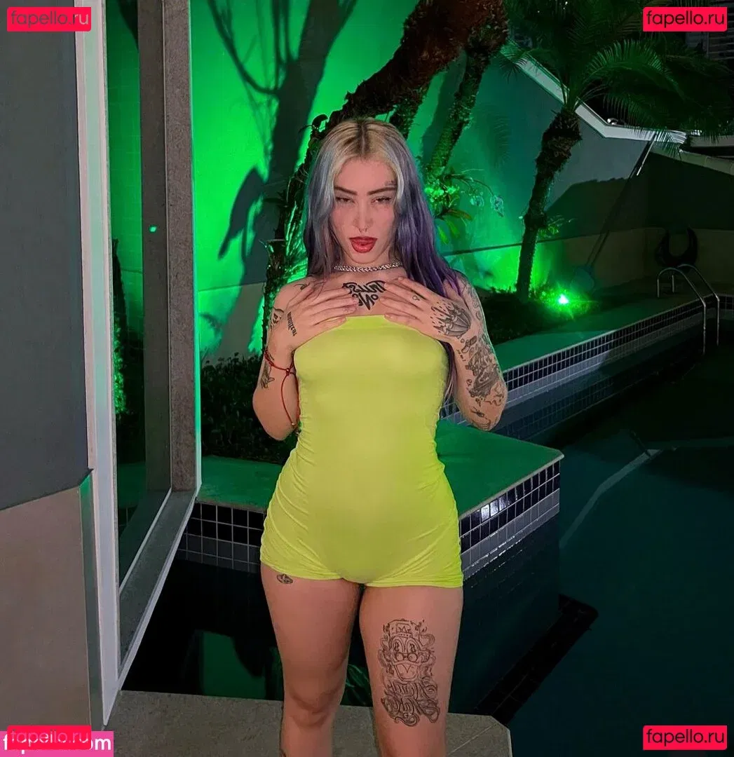 Ana Julia Mendes Onlyfans Photo Gallery 