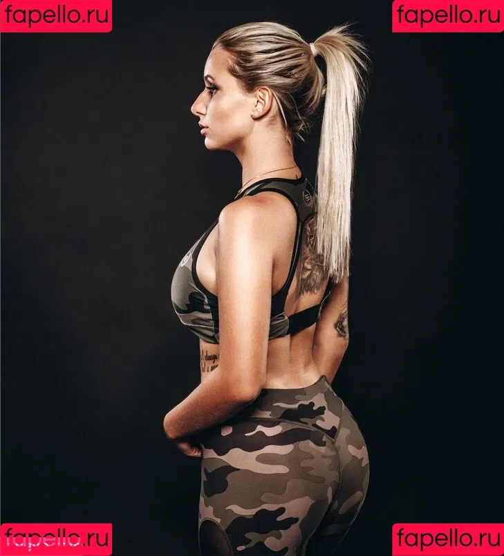 Carina Spack Onlyfans Photo Gallery 