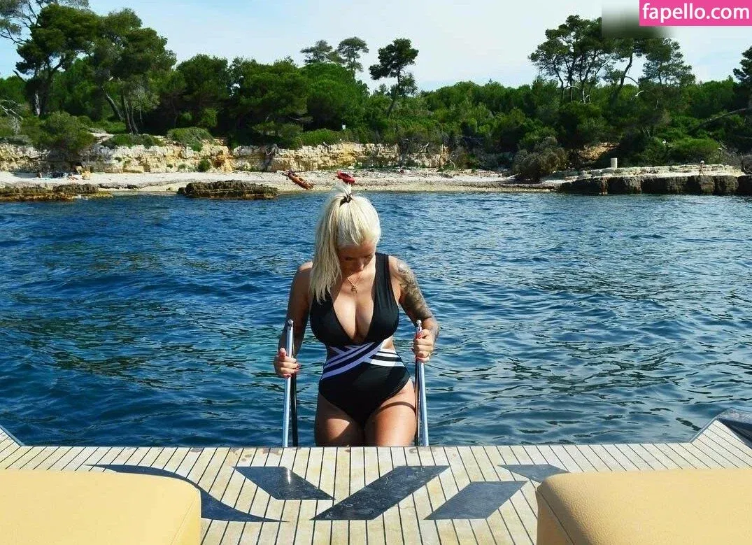 Carina Spack Onlyfans Photo Gallery 