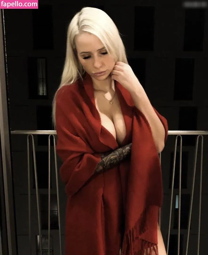 Carina Spack Onlyfans Photo Gallery 