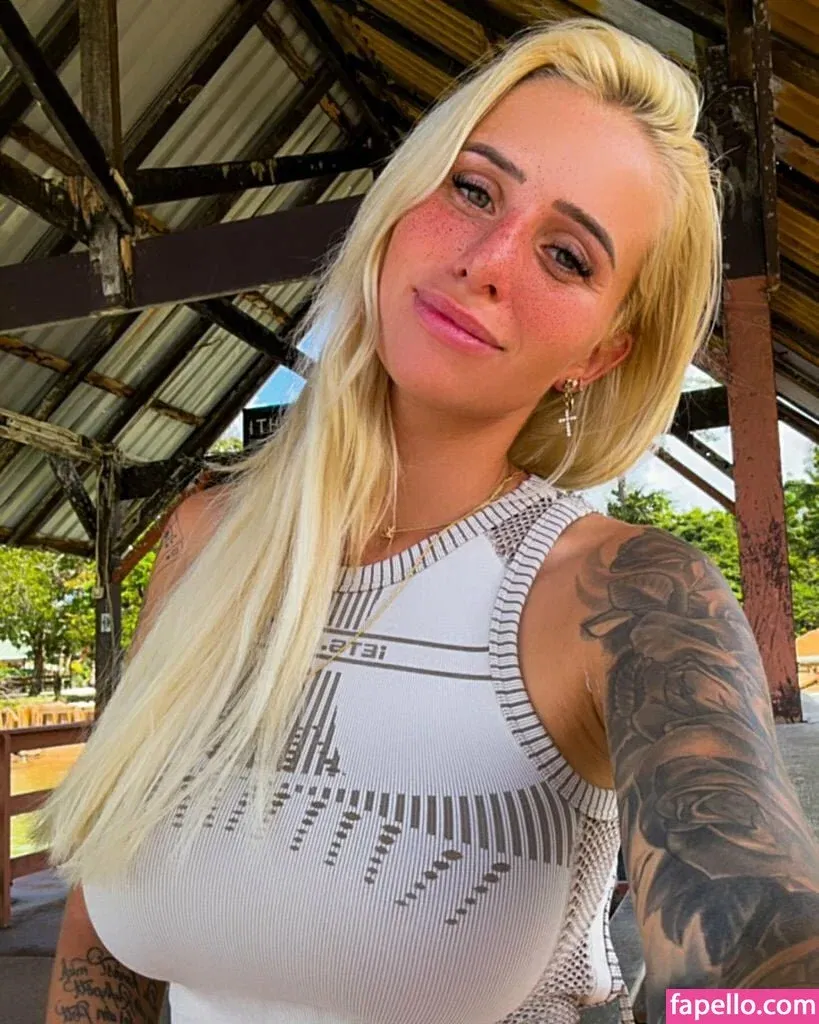 Carina Spack Onlyfans Photo Gallery 