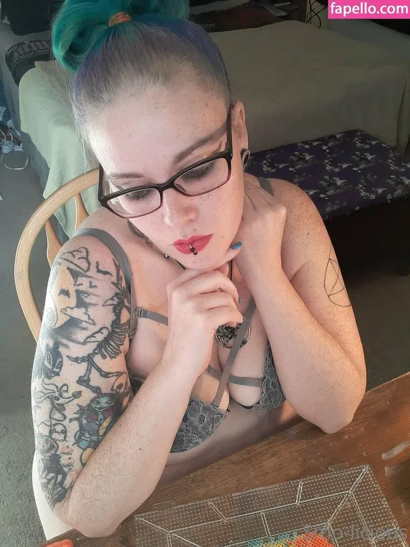 smo-licious Onlyfans Photo Gallery 