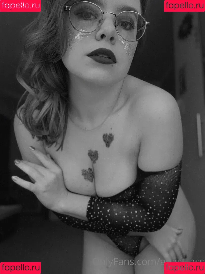 anast_ass11 Onlyfans Photo Gallery 