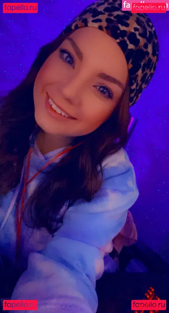 Gingy Gingerliness Onlyfans Photo Gallery 