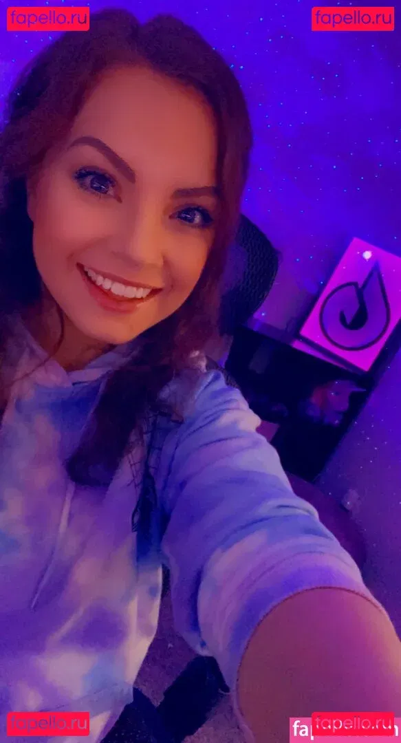 Gingy Gingerliness Onlyfans Photo Gallery 