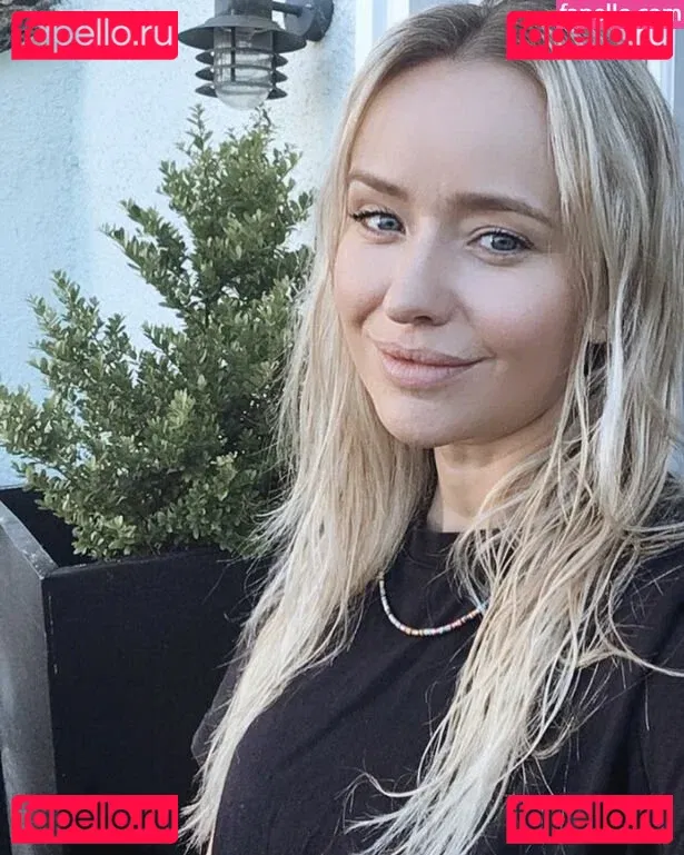 Sammy Winward Onlyfans Photo Gallery 