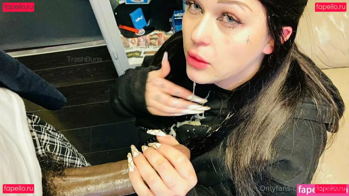 trashbuns Onlyfans Photo Gallery 