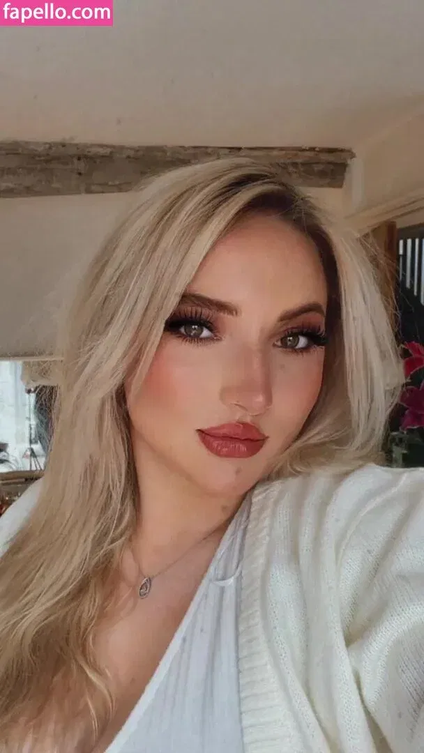 Shona Colson Onlyfans Photo Gallery 